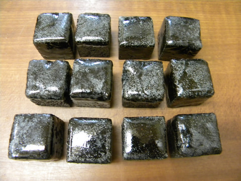 最新7月入荷　お風呂用 超強力黒焼成北投石1kgセット　写真画像