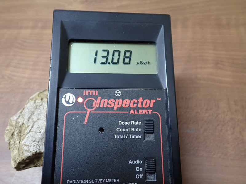 127番　台湾産お風呂用 台湾産北投石686g　写真画像