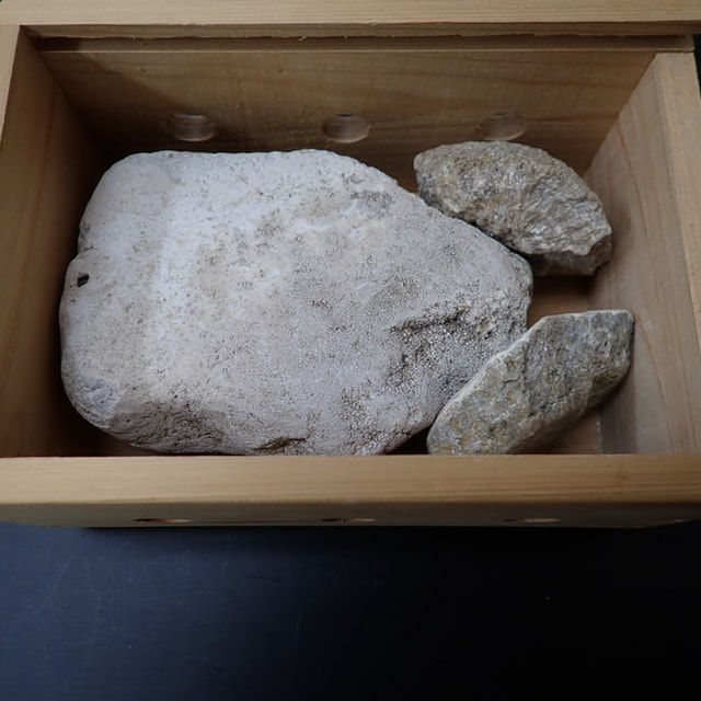 お風呂用 北投石セット 北投石・源泉希釈水・販売商品