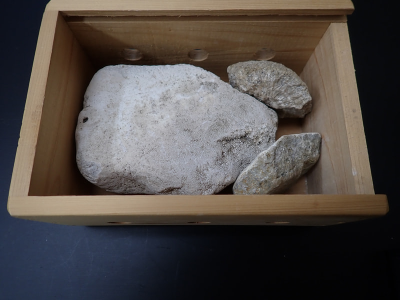 新入荷111番　お風呂用 玉川産北投石（結晶体）445ｇセット　付着体777ｇプレゼント　写真画像