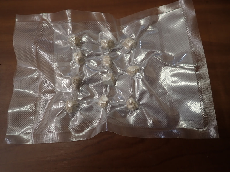 121番　玉川温泉北投石真空パックシート（TMS300）　写真画像