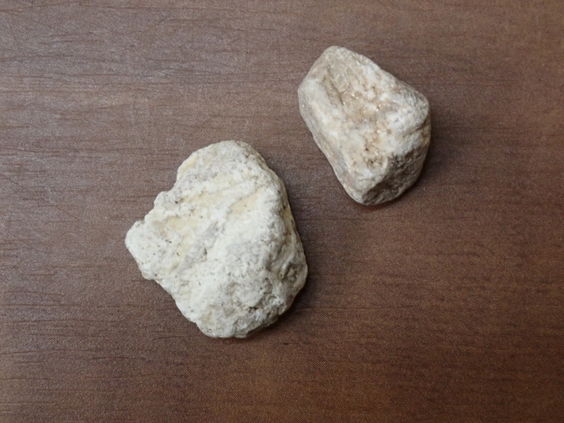 81番　結晶体北投石17ｇ　写真画像