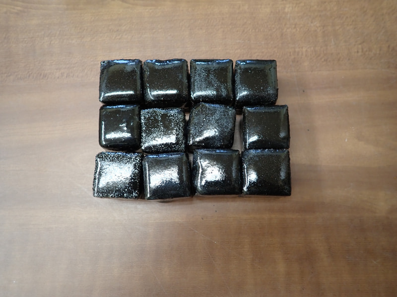 197番　お風呂用 超強力黒焼成北投石1kgセット　写真画像