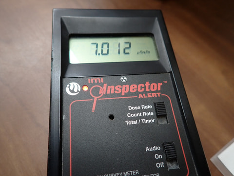 番　北投石チョーカー（玉川産北投石10ミリ1玉、台湾産北投石4ミリ100玉、テラヘルツ2玉）　写真画像