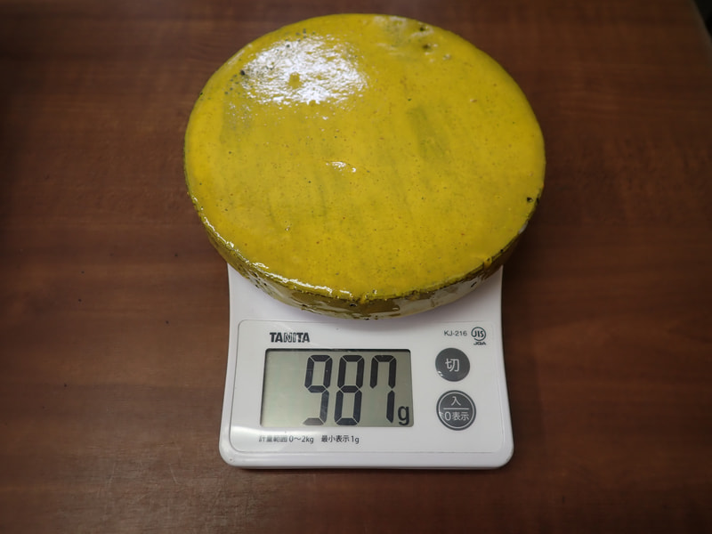 190番　入荷　丸型岩盤北投石粉黛焼付987ｇ　お風呂　岩盤浴　写真画像