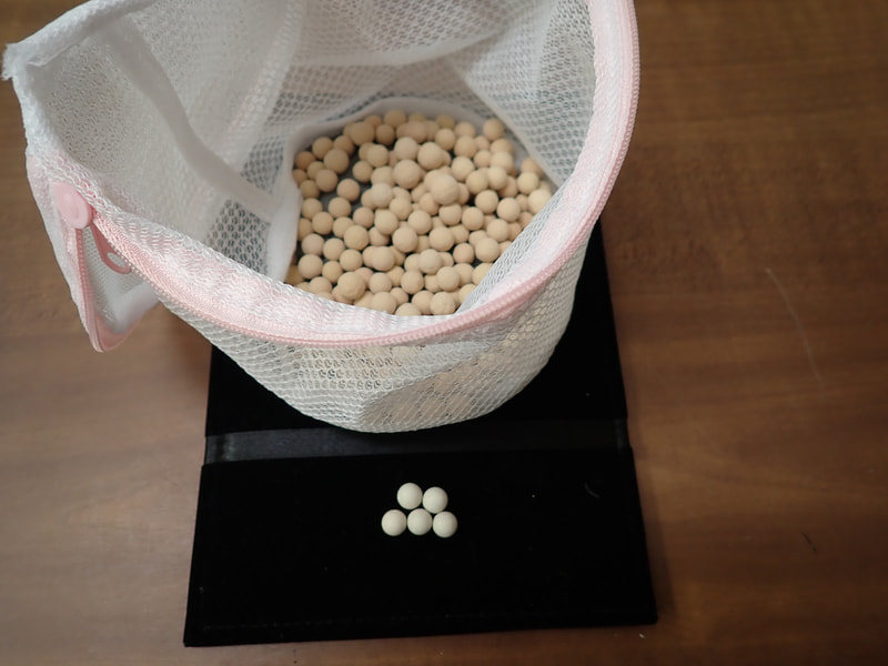 母の日　208番　お風呂用岩盤ボール100ｇ （北投石ボール8ｍｍ5個）付き　写真画像