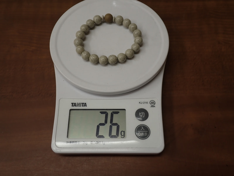 211番　10ｍｍブレスレット（玉川産北投石天然色10ｍｍ、台湾産北投石、ボタン）　写真画像