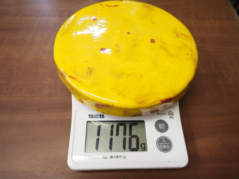 176番　入荷　丸型岩盤北投石粉黛焼付1176gｇ　お風呂　岩盤浴　写真画像
