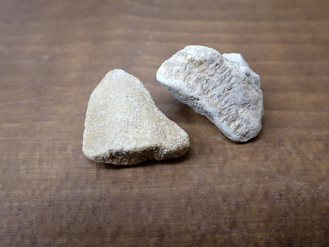 162番　結晶体北投石21ｇ2個　写真画像