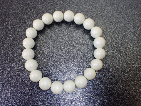 ご予約品　NEW　10mm玉ブレスレット（玉川産北投石）パールホワイト　写真画像