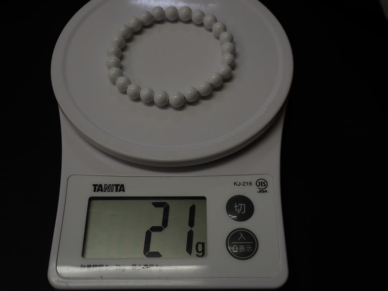 新商品　8mm玉ブレスレット（玉川産北投石）ホワイト（18ｃｍ　25玉）　写真画像
