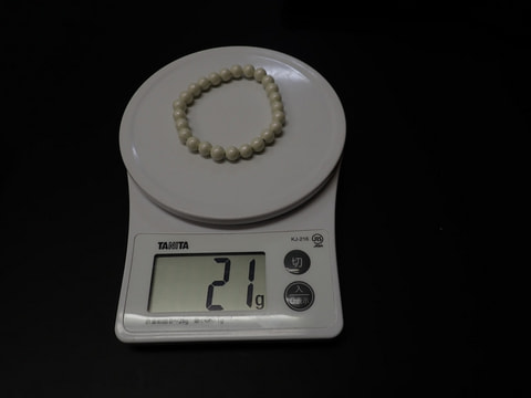 新商品　8mm玉ブレスレット（玉川産北投石）パールホワイト25玉18cm　写真画像