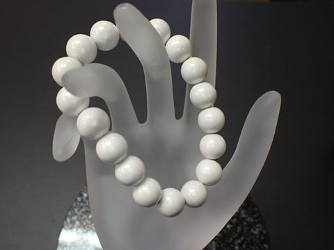 167番　新入荷NEW　限定品10mm玉ブレスレット（玉川産北投石）スーパーパールホワイト　写真画像